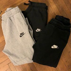 3 pairs of boys Nike youth sweatpants (2 Nike tech and 1 standard fit)